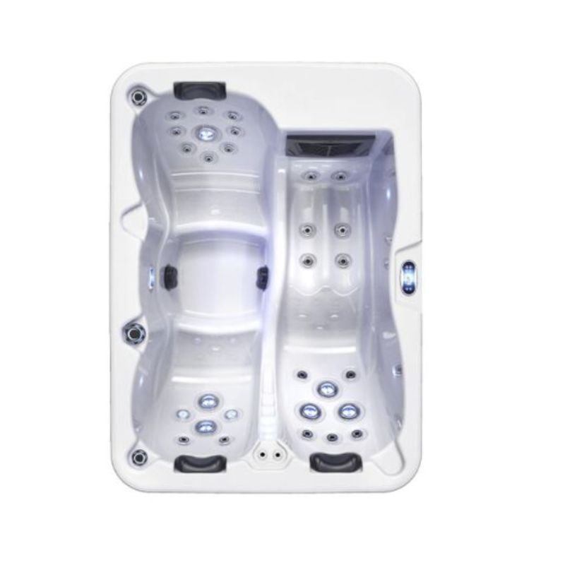 3 person hot tub UK