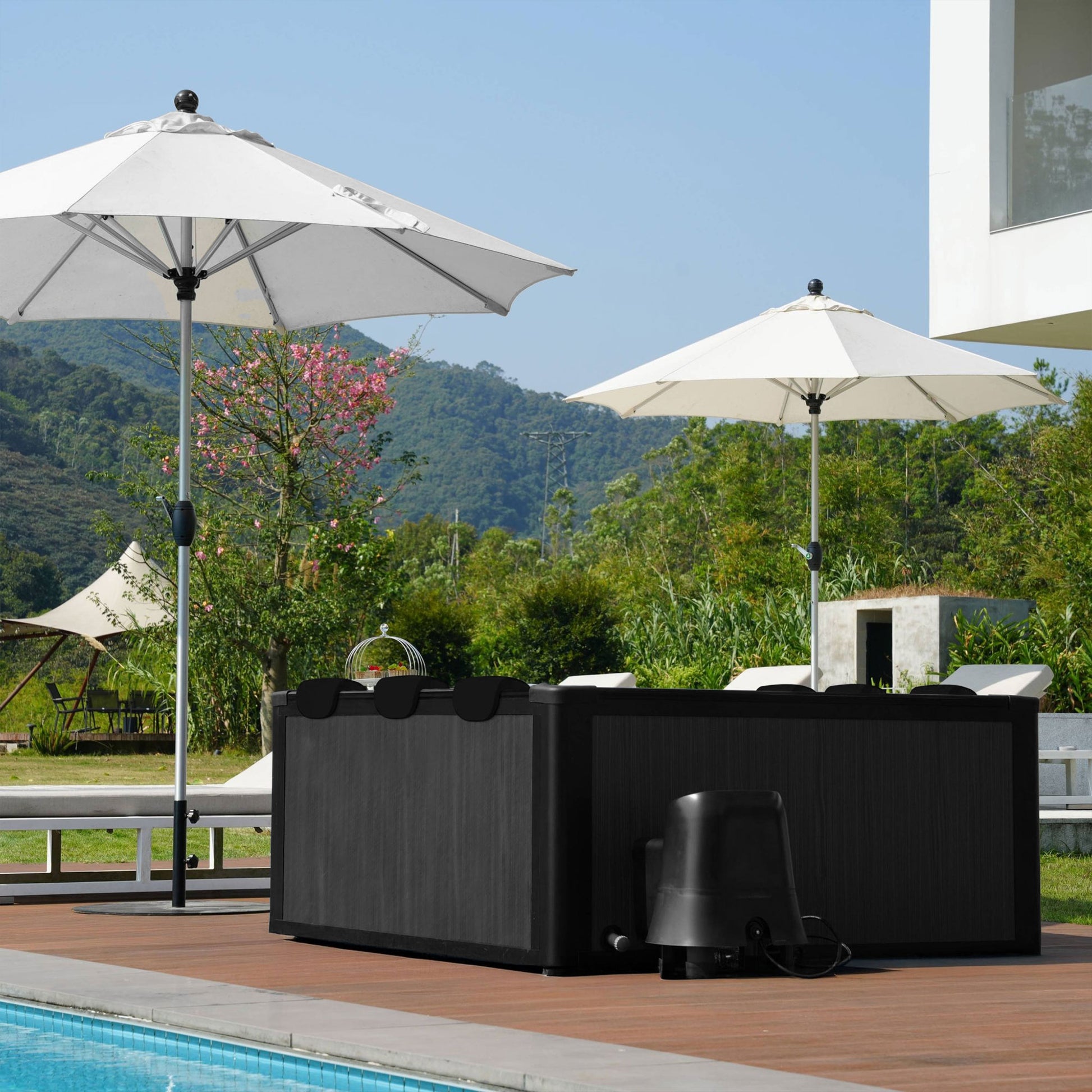 WaveSpa Adriatic hot tub UV resistant liner detail