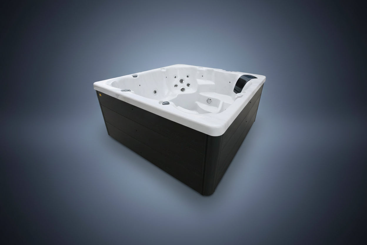H2O 2500 Series hot tub