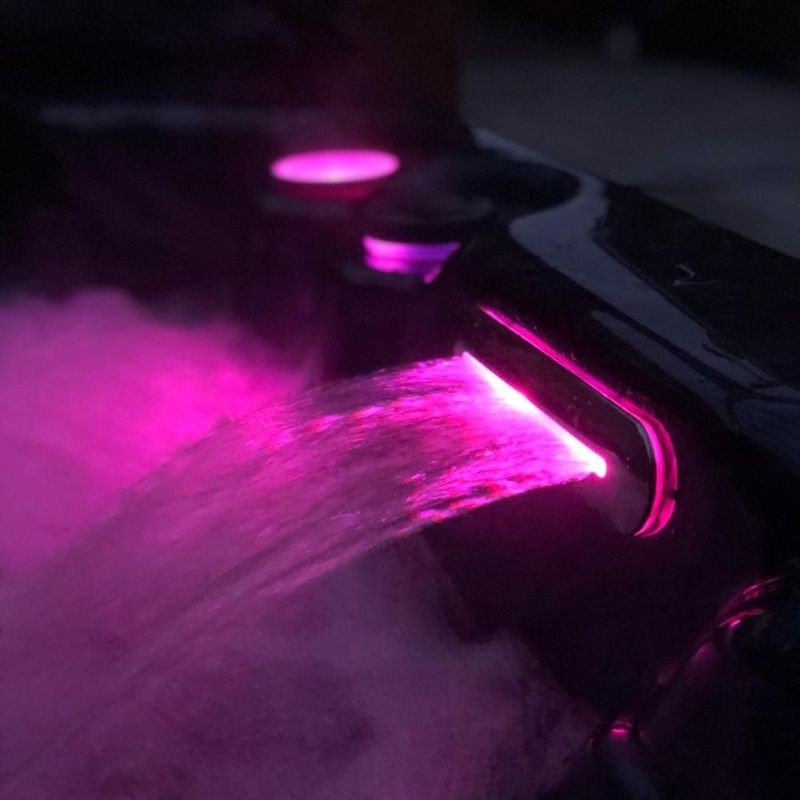 H2O 6000 Series hot tub top aerial view